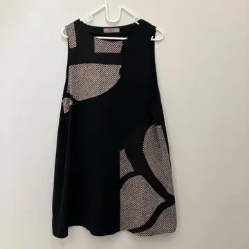 시선당 슬리브리스 튜닉