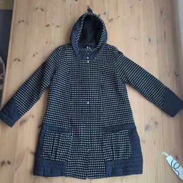 후드 부착 체크 무늬 롱 코트