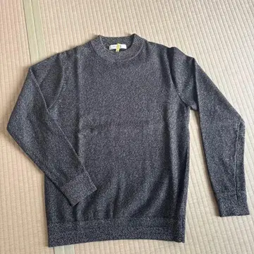 EDIFICE 다크 그레이 크루넥 스웨터