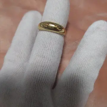 에네스베 골드 컬러 심플 밴딩 링