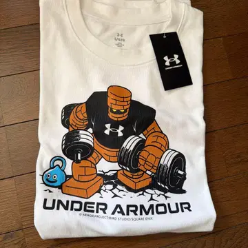 UNDER ARMOUR 콜라보 T셔츠