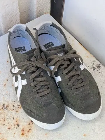 오니츠카타이거 스니커즈 26cm