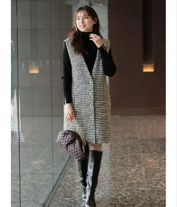 Mystrada 트위드 미니 점프 스커트