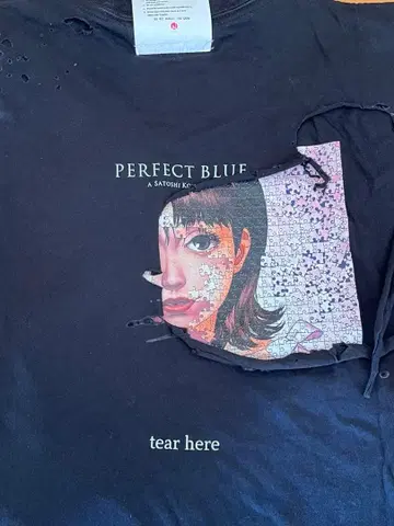 seveskig 퍼펙트 블루 콜라보 롱T PERFECT BLUE
