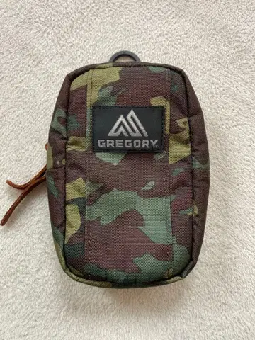 GREGORY 카모플라쥬 파우치 M 사이즈