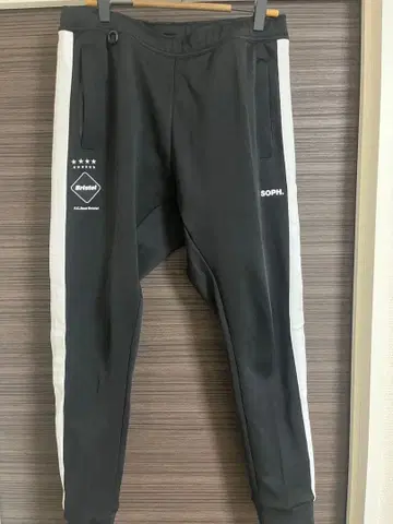 FCRB TRANING TRACK PANTS ( M )