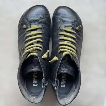 CAMPPER 블랙 가죽 지퍼 부츠 사이즈 41