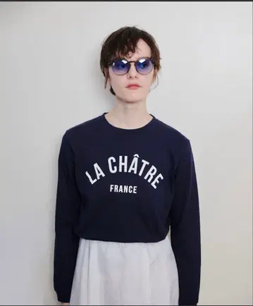 [allureville 2025] 칼리지 라이크 폰트 롱TEE