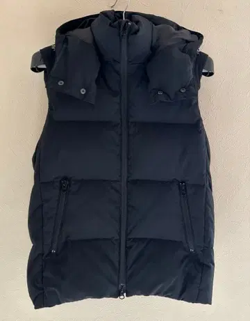 URBAN RESEARCH ROSSO 다운 베스트 후드 탈부착 가능