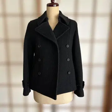 마가렛호웰 P 코트