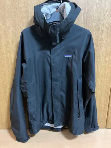 파타고니아 스톰 자켓 블랙