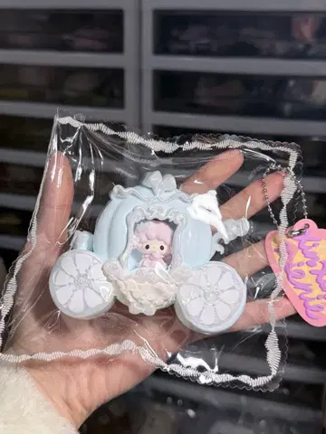 피아노짱 반짝반짝 왕실 마차 스퀴즈