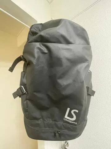 LIZARD 블랙 백팩