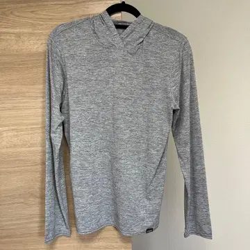 Patagonia Capilene Cool Daily S 그레이