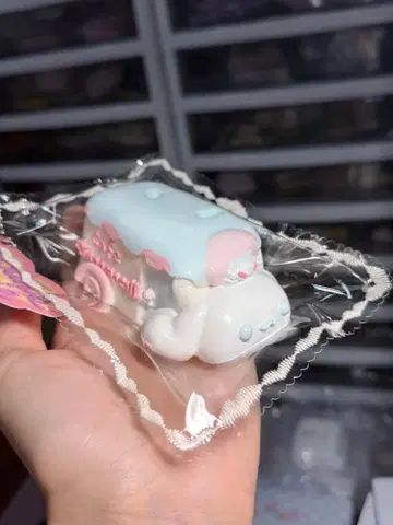 시나모롤 자동차 스퀴즈