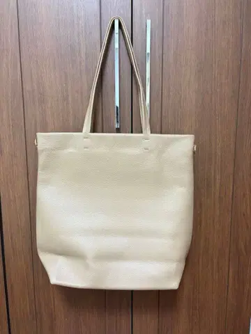 쿠야나 Cuyana 뉴욕 토트백