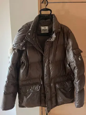 KLC FIVE DESIGNS HAWAII 다운 자켓 브라운