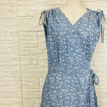 유니클로 꽃무늬 원피스 랩 드레스 L V넥 [1978 19]