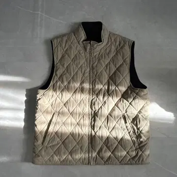 웨더프루프 퀼팅 다운 베스트 베이지