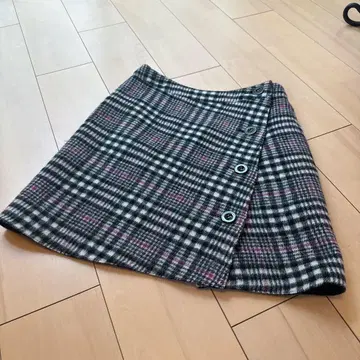 Ray BEAMS 체크 리버서블 미니 스커트