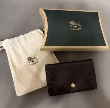현행 모델 IL BISONTE 다크 브라운 코인 케이스