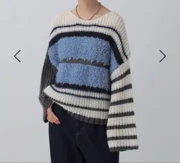 새상품 렙심 3게이지 클레이지 패턴 풀오버