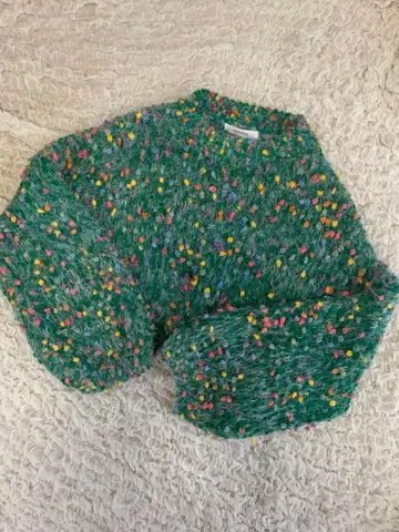 니트 그린 컬러 멀티 컬러 최애 컬러