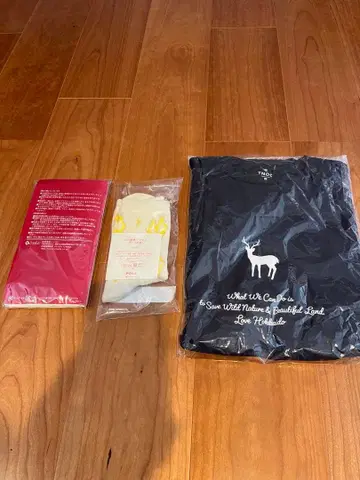 TNOC M 사이즈 셔츠 블랙 컬러 사슴 디자인