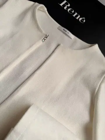 르네 화이트 볼레로