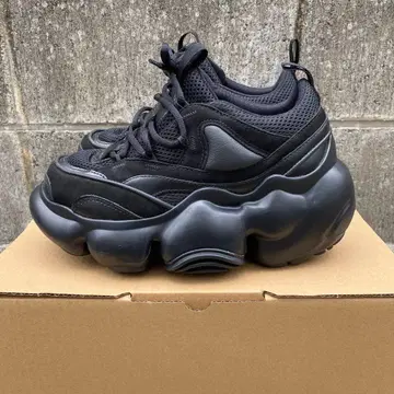 grounds 그래운즈 MOOPIE JAWS 블랙 블랙