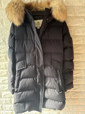 피레넥스 다운 자켓 그레노블 36 새상품급