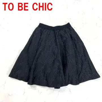 A6961 투 비 시크 미디 스커트 플레어 엠보싱 가공 블랙 40