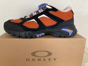 오클리 (OAKLEY) 스니커즈