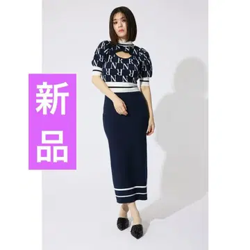 새상품 택 없음 rienda 2WAYR 로고 라인 니트 원피스