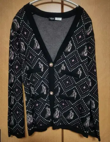 디즈니 원스 어폰 어 타임 인 몬태나 가디건 디지트 레어