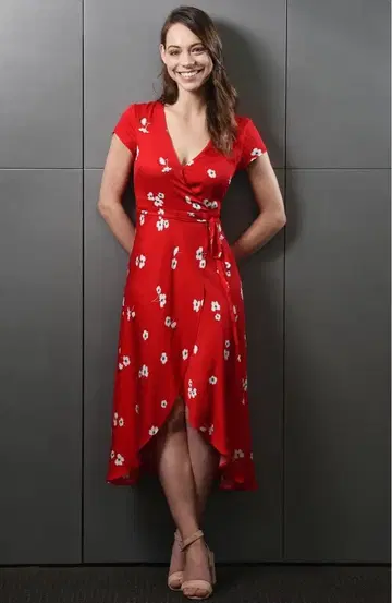 Bardot 빨간색 꽃무늬 맥시 드레스