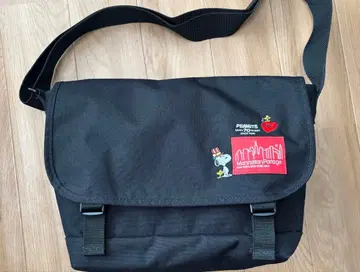 Manhattan Portage x PEANUTS 블랙 숄더백