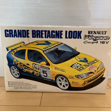 르노 메간 쿠페 16V 프라모델