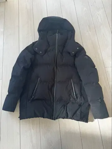 미즈사와 다운 블랙 후드 부착 다운 자켓