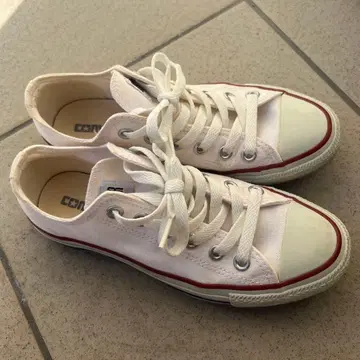 컨버스 로우컷 스니커즈 23.5cm 화이트