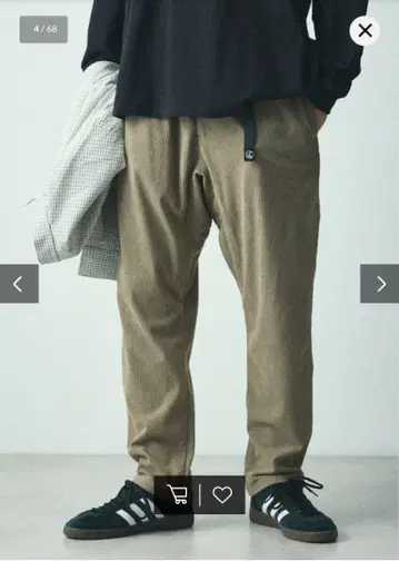 새상품 베이직 실루엣 코듀로이 클라이밍 팬츠 / 테이퍼드