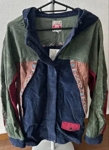 티티카카 코듀로이 자켓