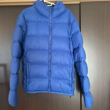 유나이티드 컬러즈 오브 베네통 후드 부착 다운 자켓 파랑