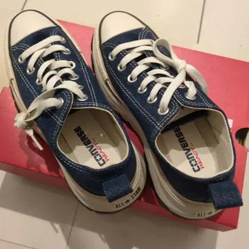 CONVERSE REACT 데님 스니커즈