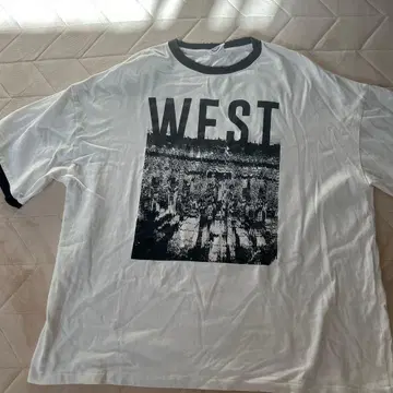 WEST 라이브 T셔츠