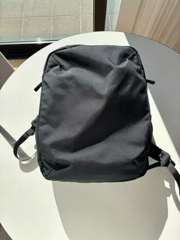 THE TOKYO TECHPACK AIR BLACK