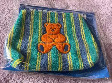 Wiggle wiggle 플리스 파우치 곰 자수 포함