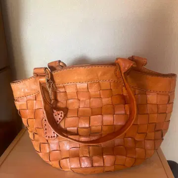 가죽 뜨개질 토트백