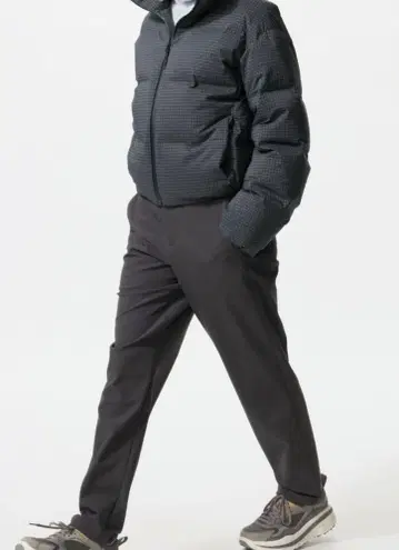 [ 새상품 ] 유니클로 웜 스트레치 팬츠 긴 길이 S 다크 그레이