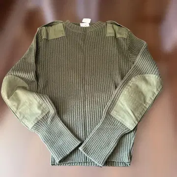 미사용 새상품 DSCP 울 니트 스웨터 사이즈 48 올리브 그린